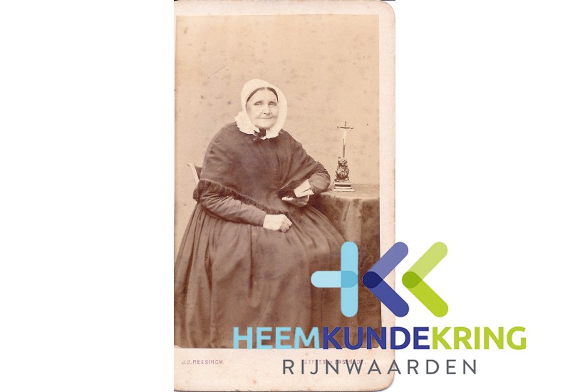Johanna de Bruin1802-1882 dochter van Herman de Bruin veerbaas van het Berghse Hoofd en Helena Geenen Coll. Peters
